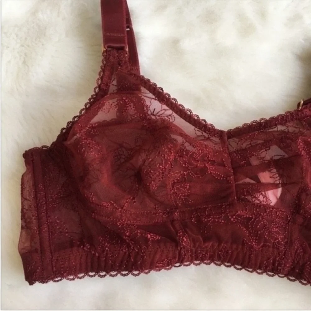 Agent Provocateurs Liv Burgundy Soft Lace Bra Size 2/4‎